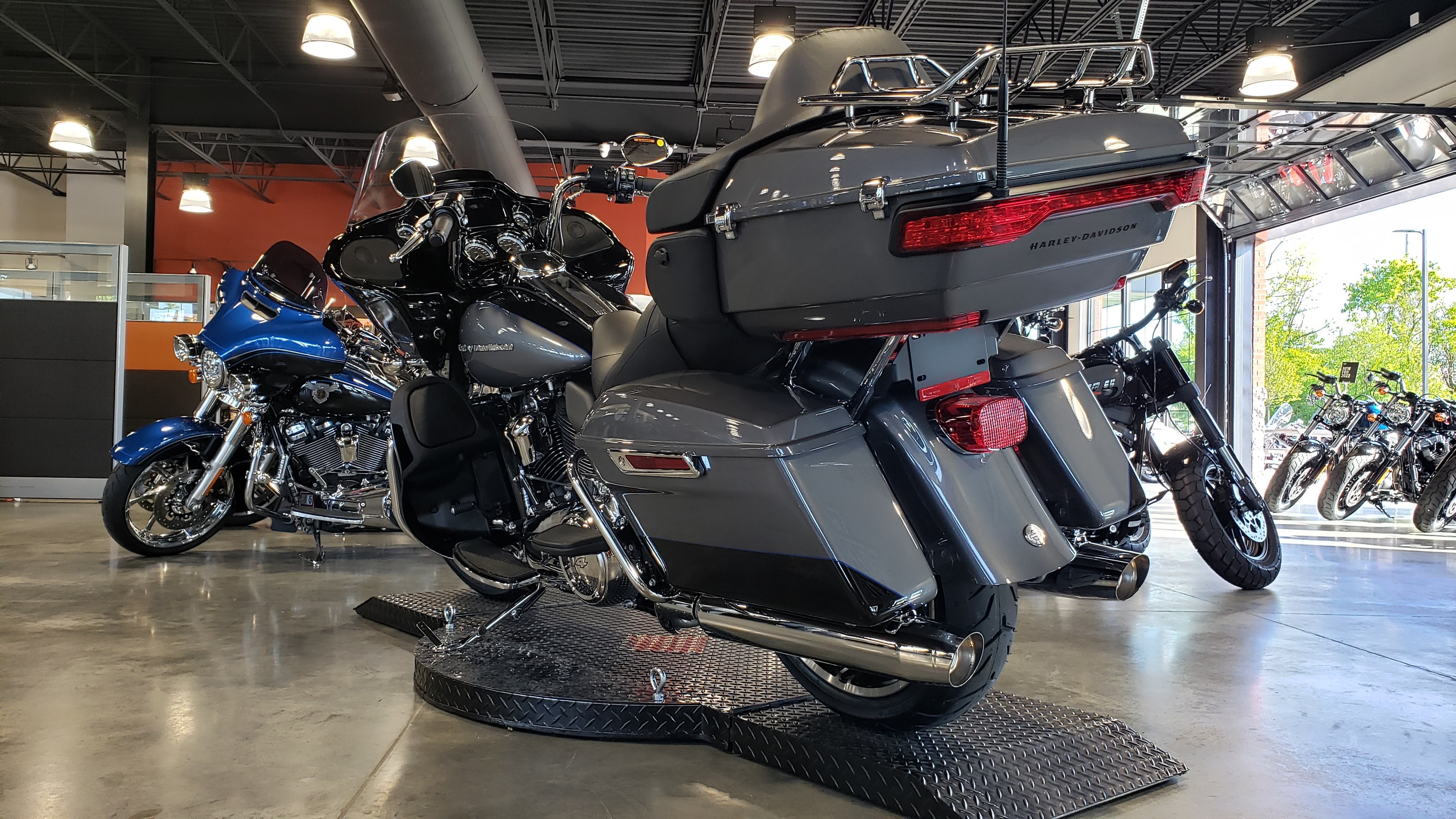 2022 Harley-Davidson Road Glide Limited at Keystone Harley-Davidson