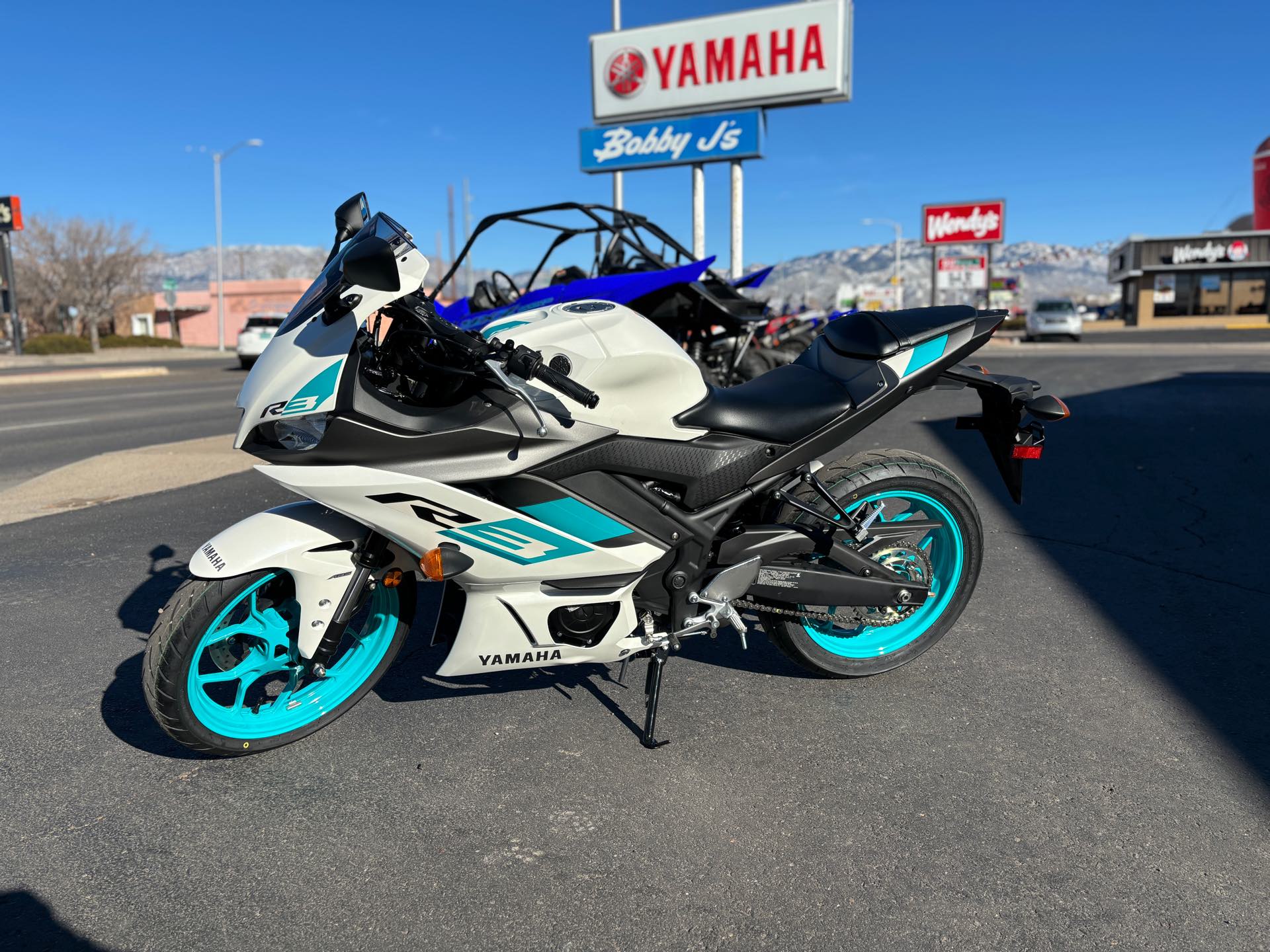 2024 Yamaha YZF R3 at Bobby J's Yamaha, Albuquerque, NM 87110