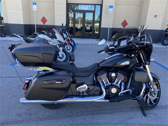 2020 Indian Roadmaster Dark Horse at Fort Myers