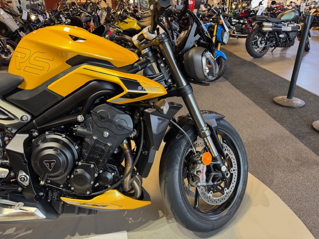 2024 Triumph Street Triple 765 RS at Martin Moto