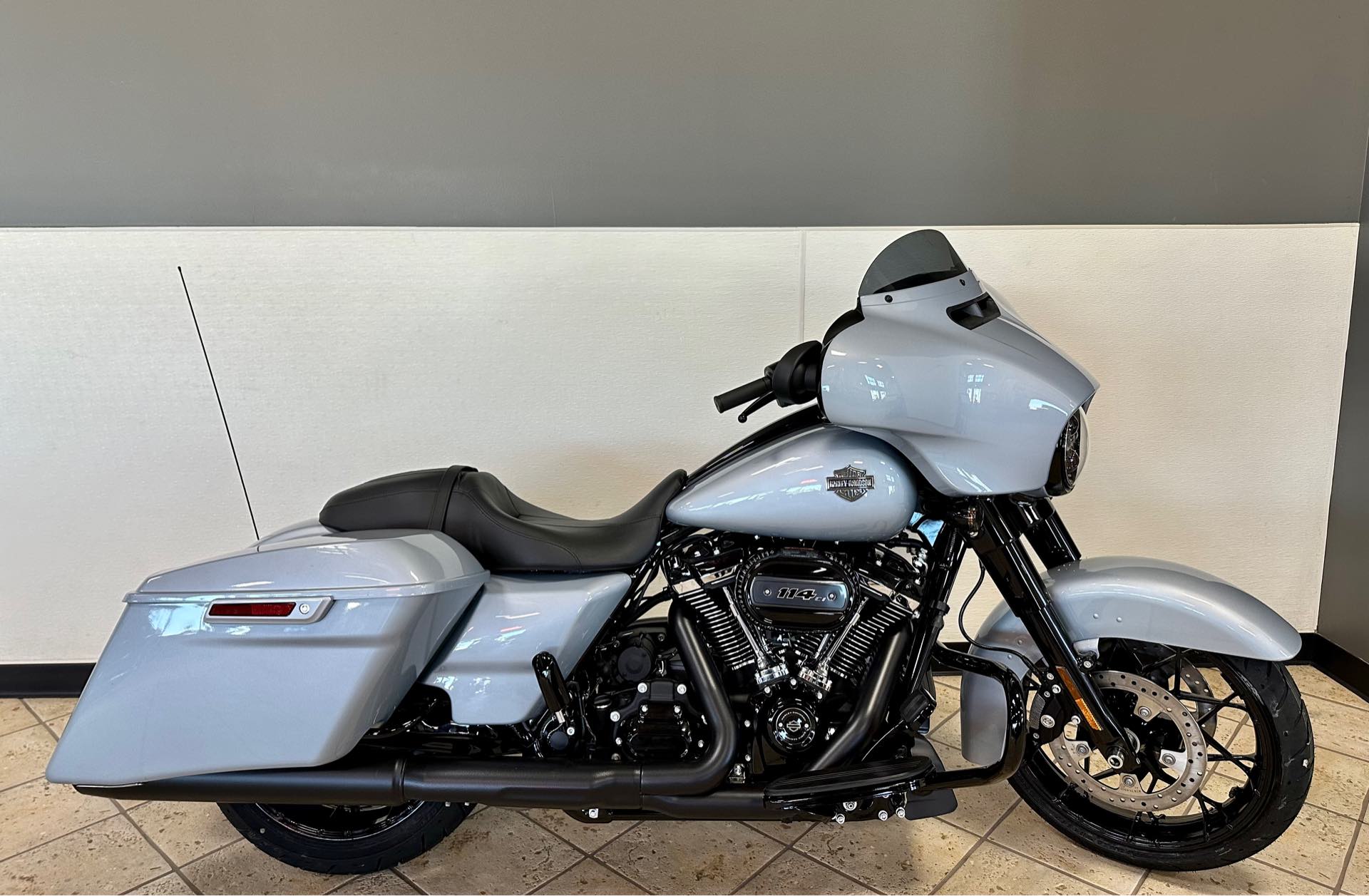 2023 Harley-Davidson Street Glide Special at Destination Harley-Davidson®, Tacoma, WA 98424