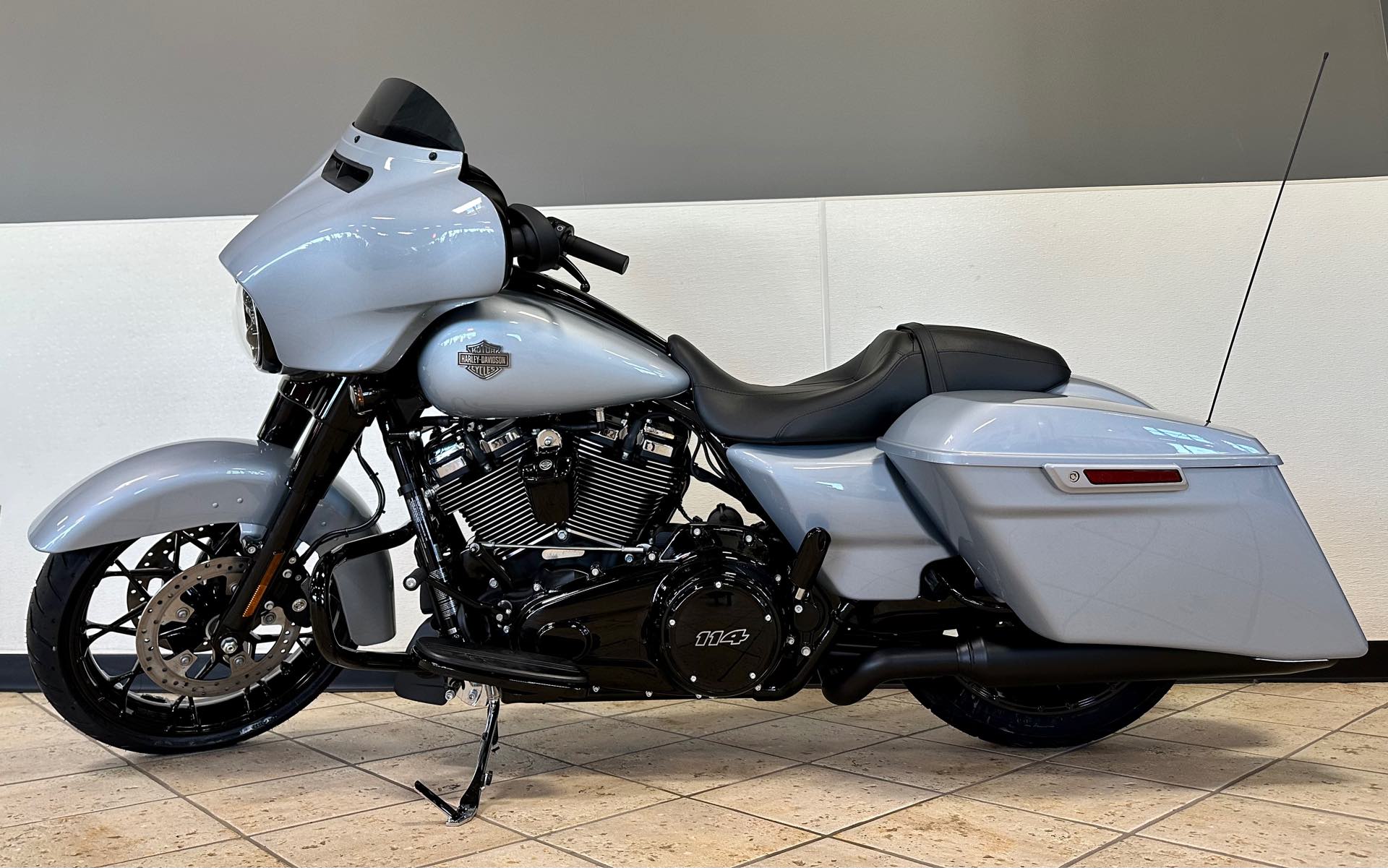 2023 Harley-Davidson Street Glide Special at Destination Harley-Davidson®, Tacoma, WA 98424