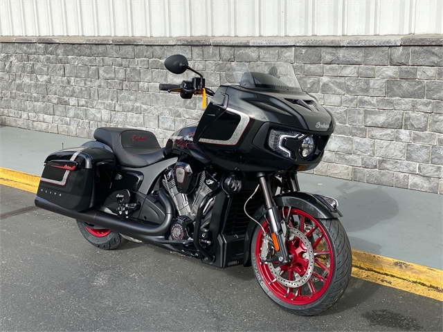 2024 Indian Motorcycle Challenger Elite at Lynnwood Motoplex, Lynnwood, WA 98037