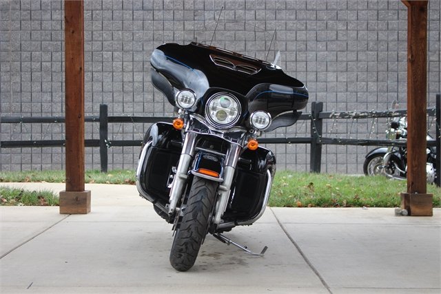 2015 Harley-Davidson FLHTK SHRINE at Outlaw Harley-Davidson