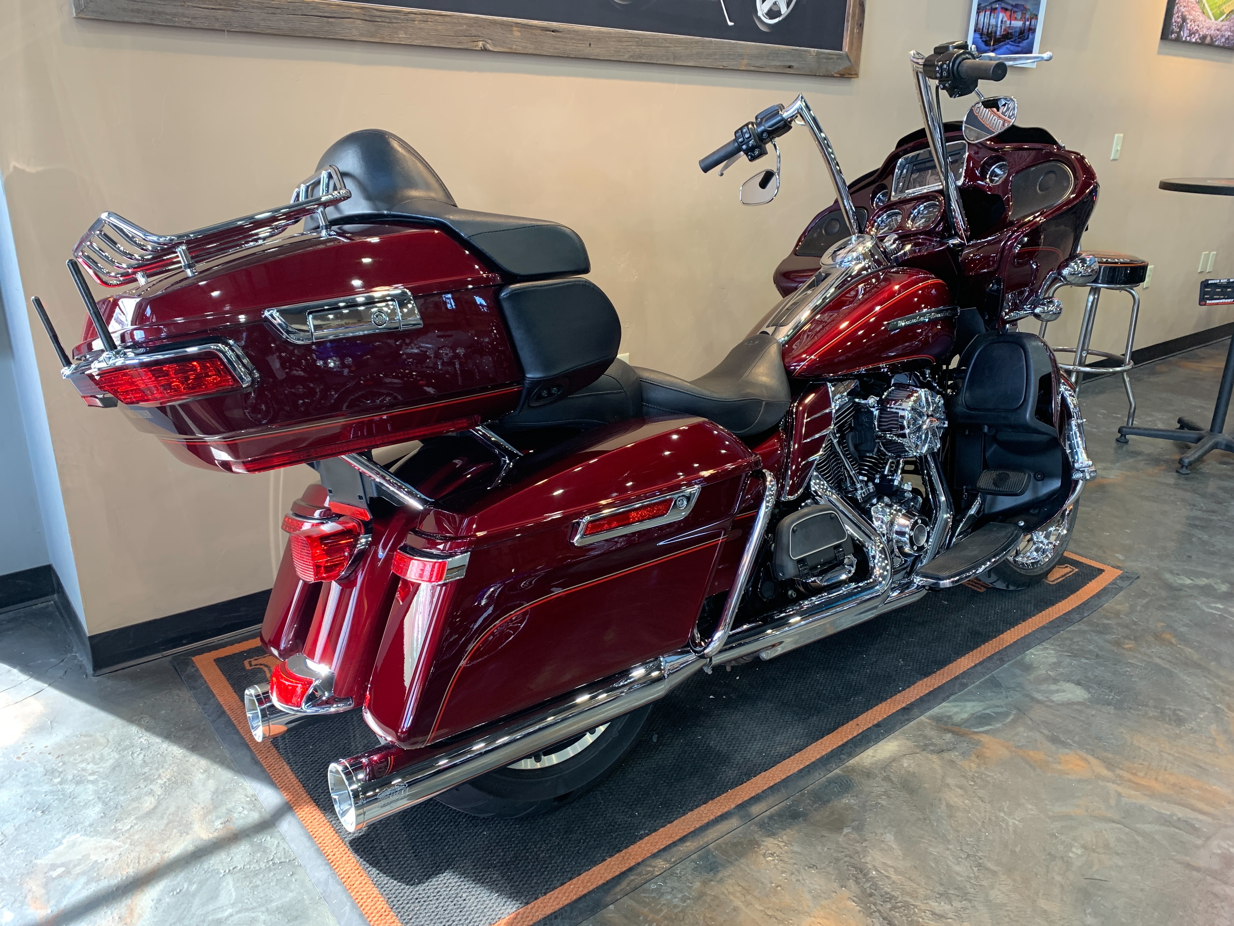 2016 Harley-Davidson Road Glide Ultra at Vandervest Harley-Davidson, Green Bay, WI 54303