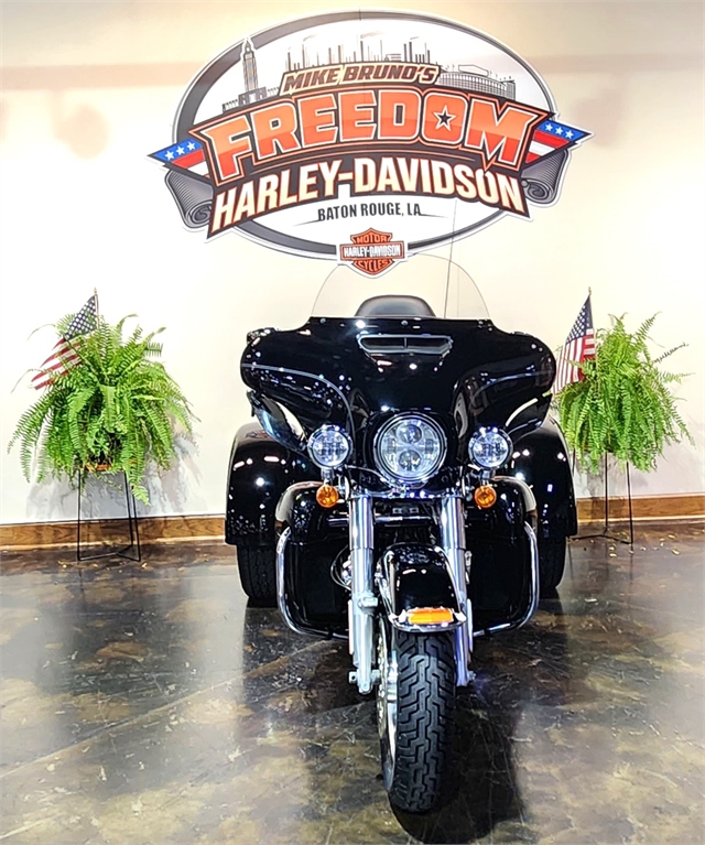2017 Harley-Davidson Trike Tri Glide Ultra at Mike Bruno's Freedom Harley-Davidson