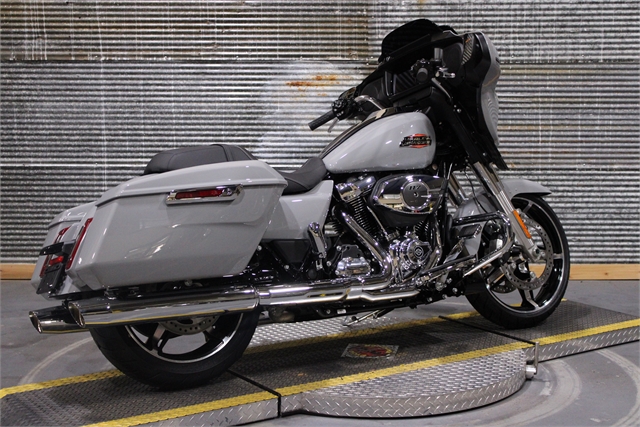 2024 Harley-Davidson Street Glide Base at Texarkana Harley-Davidson