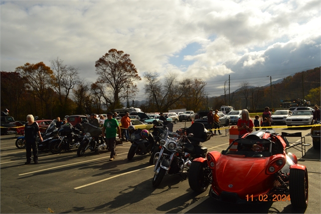 2024 Nov 2 44th Annual Smoky Mountain Toy Run Photos at Smoky Mountain HOG