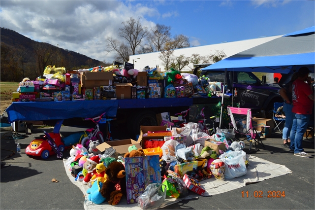 2024 Nov 2 44th Annual Smoky Mountain Toy Run Photos at Smoky Mountain HOG