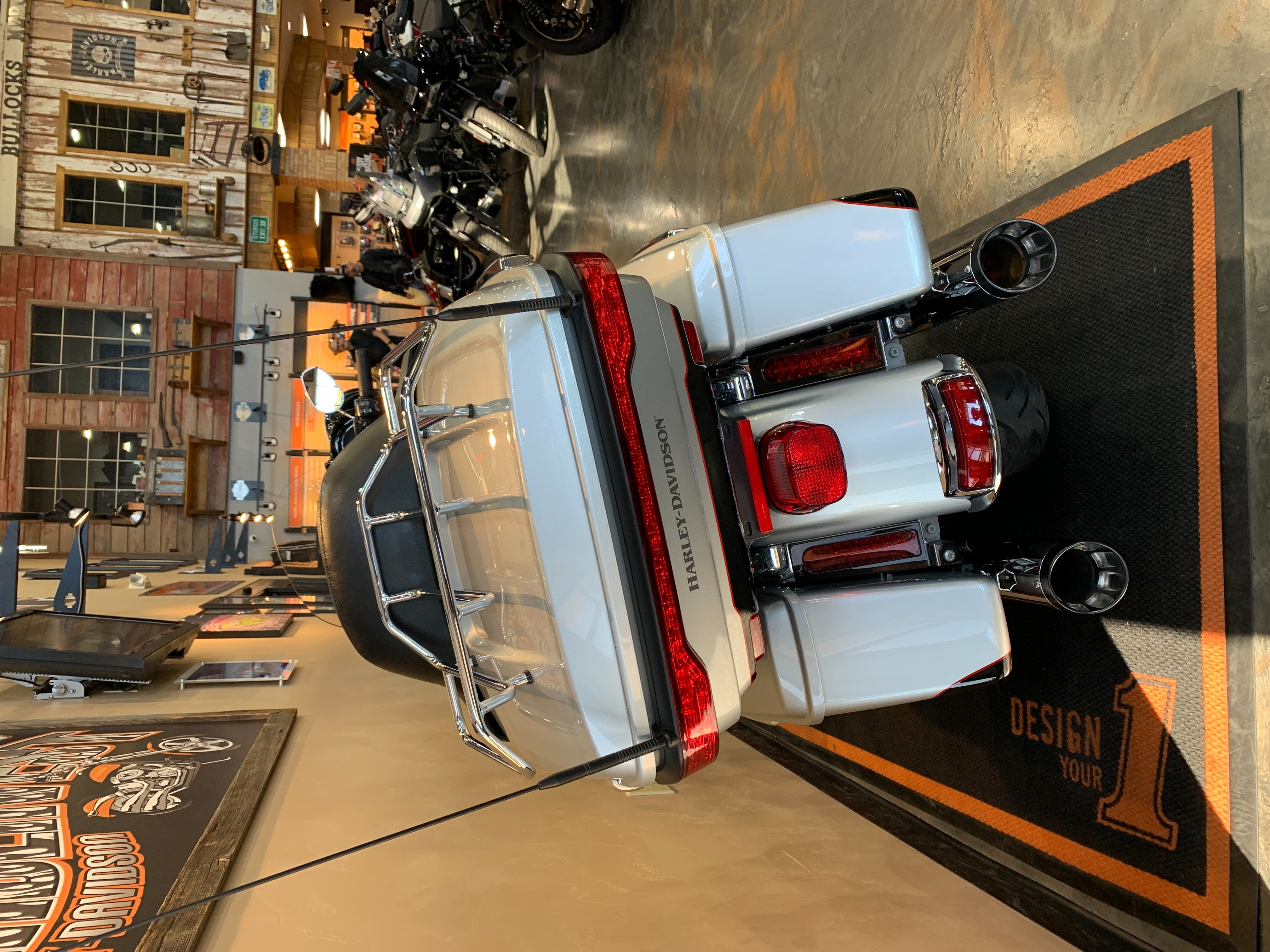 2015 Harley-Davidson Electra Glide Ultra Limited at Vandervest Harley-Davidson, Green Bay, WI 54303