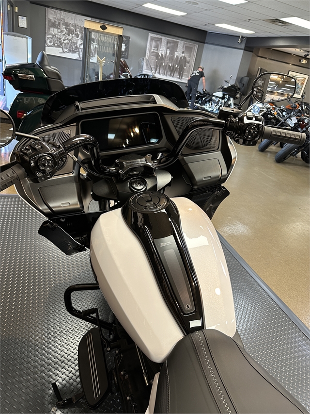 2024 Harley-Davidson Road Glide Base at Hellbender Harley-Davidson