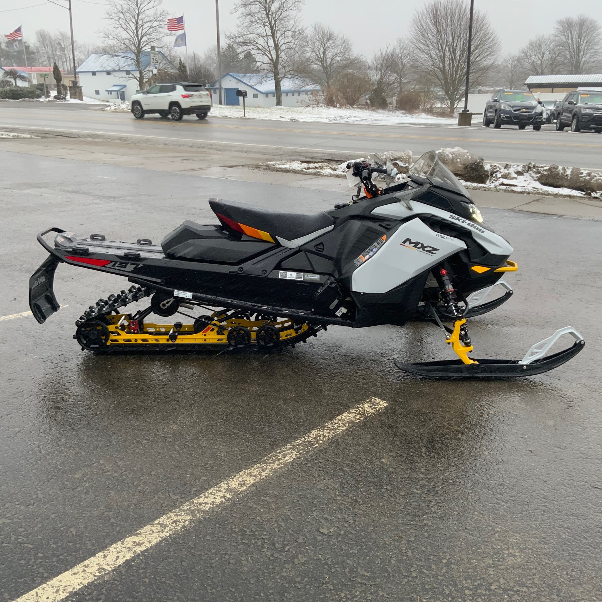 2024 Ski-Doo MXZ Adrenaline With Blizzard Package 850 E-TEC 137 15 at Leisure Time Powersports of Corry