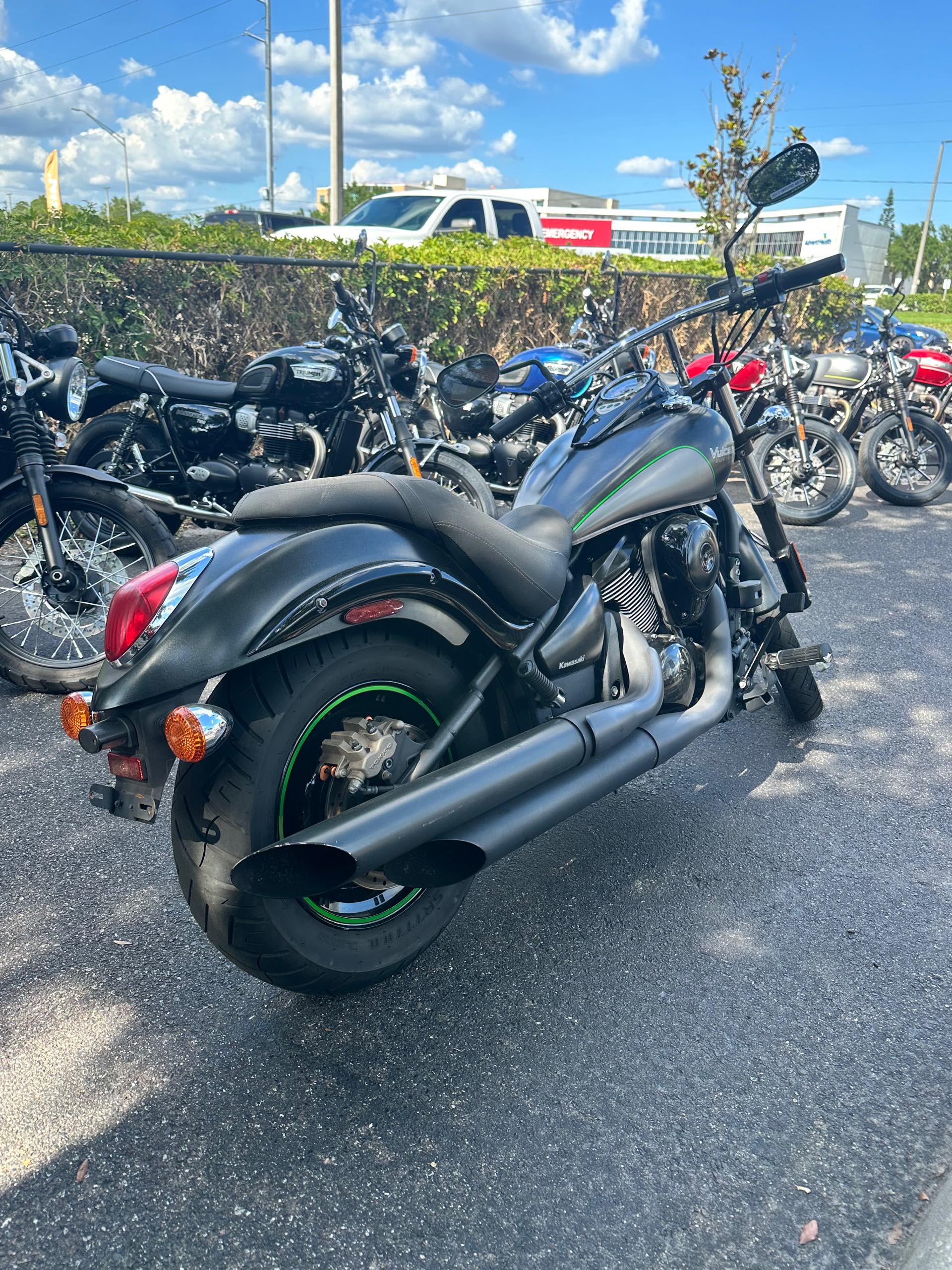 2017 Kawasaki Vulcan 900 Custom at Tampa Triumph, Tampa, FL 33614