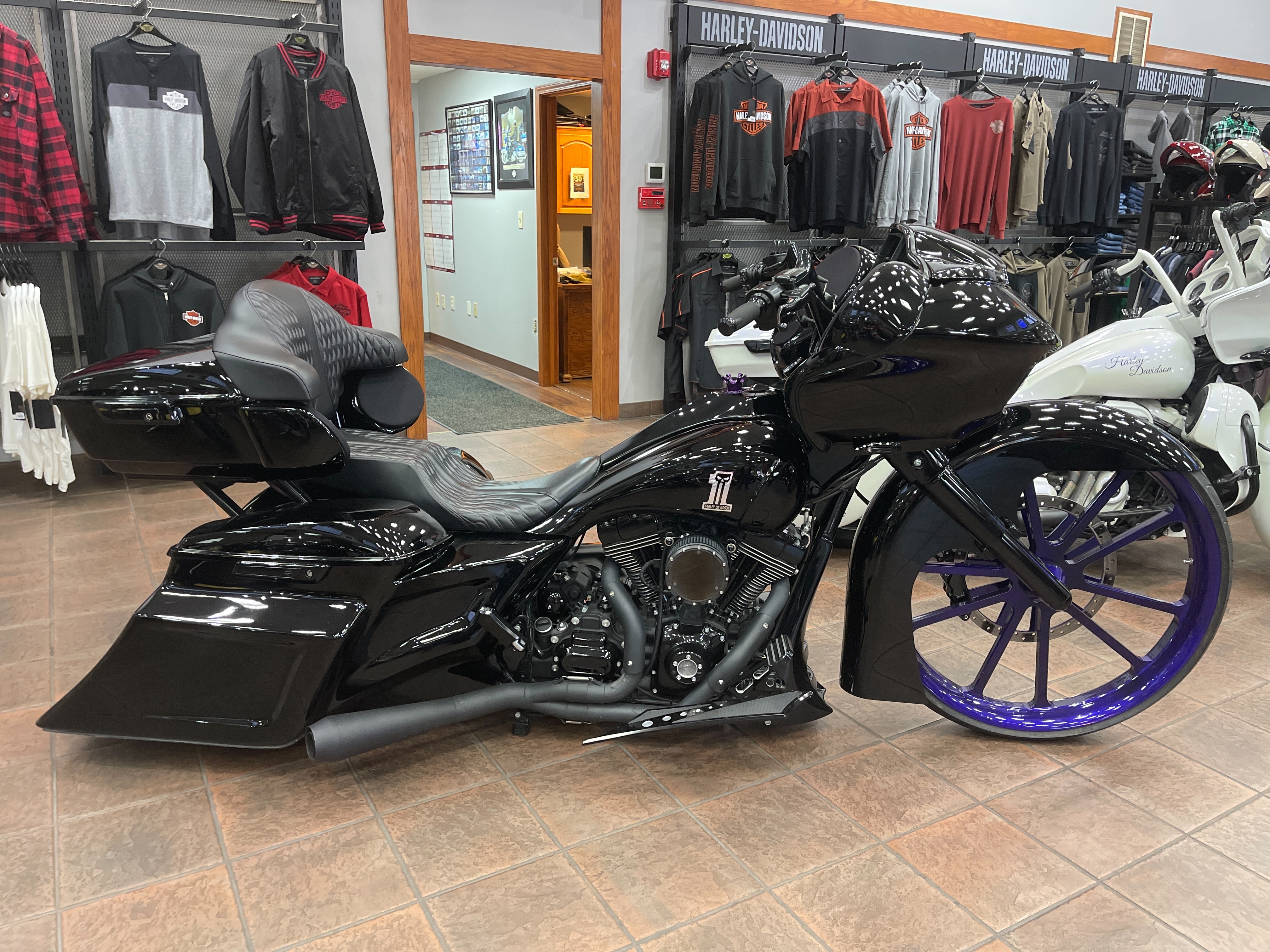 2016 Harley-Davidson Street Glide Base at Harley-Davidson of Dothan