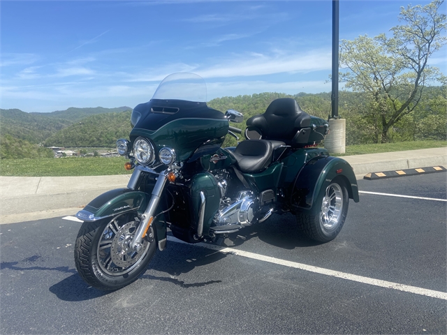 2024 Harley-Davidson Trike Tri Glide Ultra at MineShaft Harley-Davidson