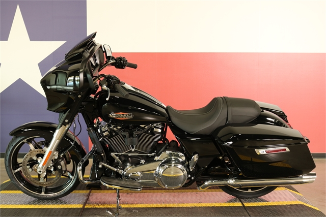 2024 Harley-Davidson Street Glide Base at Texas Harley