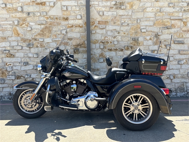 2011 Harley-Davidson Trike Tri Glide Ultra Classic at Harley-Davidson of Waco