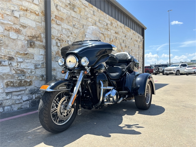 2011 Harley-Davidson Trike Tri Glide Ultra Classic at Harley-Davidson of Waco