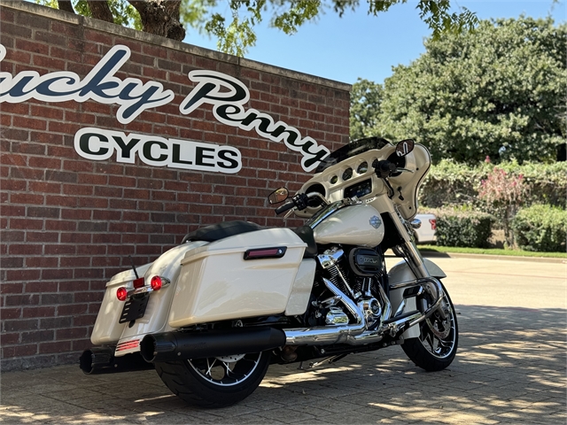 2022 Harley-Davidson Street Glide Special at Lucky Penny Cycles