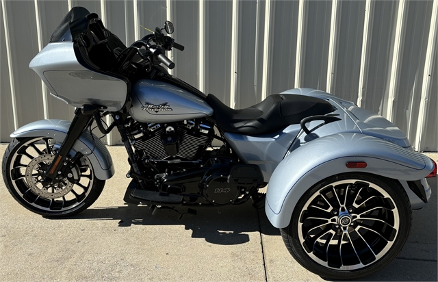 2024 Harley-Davidson Trike Road Glide 3 at Roughneck Harley-Davidson