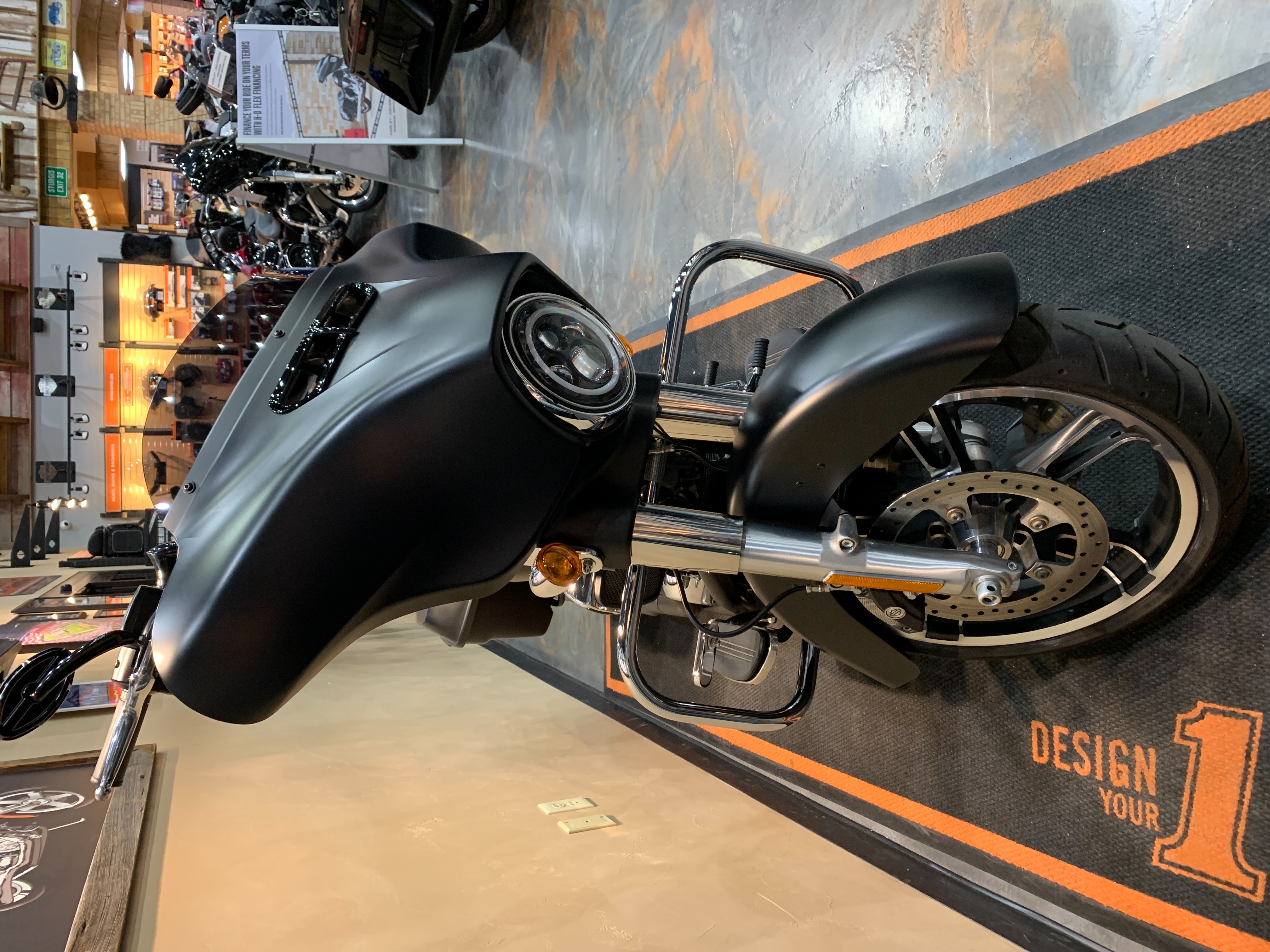 2017 Harley-Davidson Street Glide Special at Vandervest Harley-Davidson, Green Bay, WI 54303