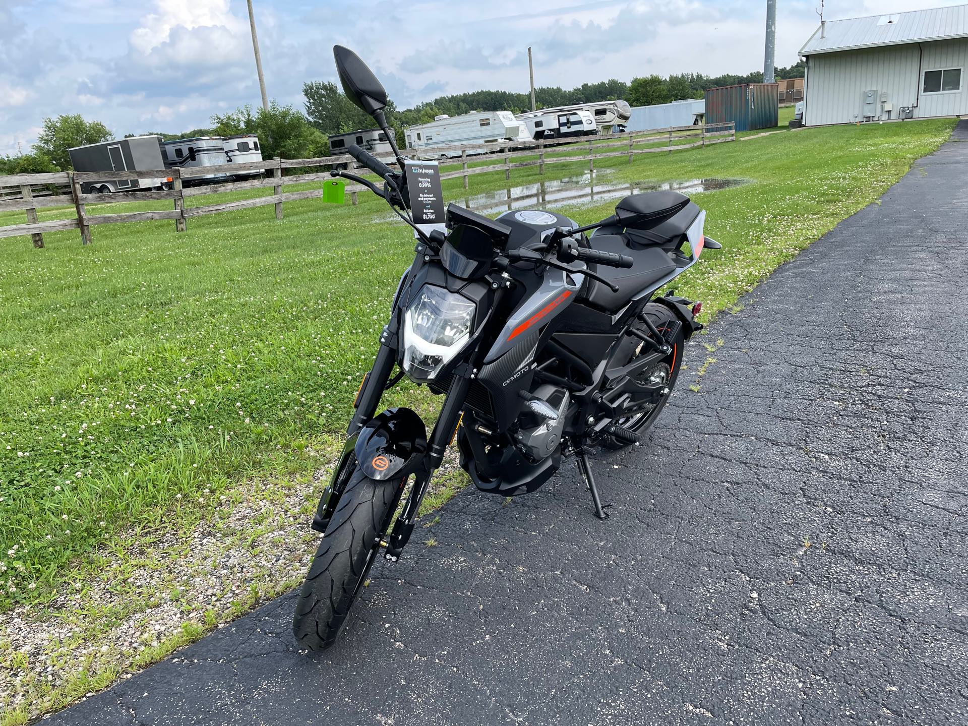 2023 CFMOTO 300 NK at Randy's Cycle