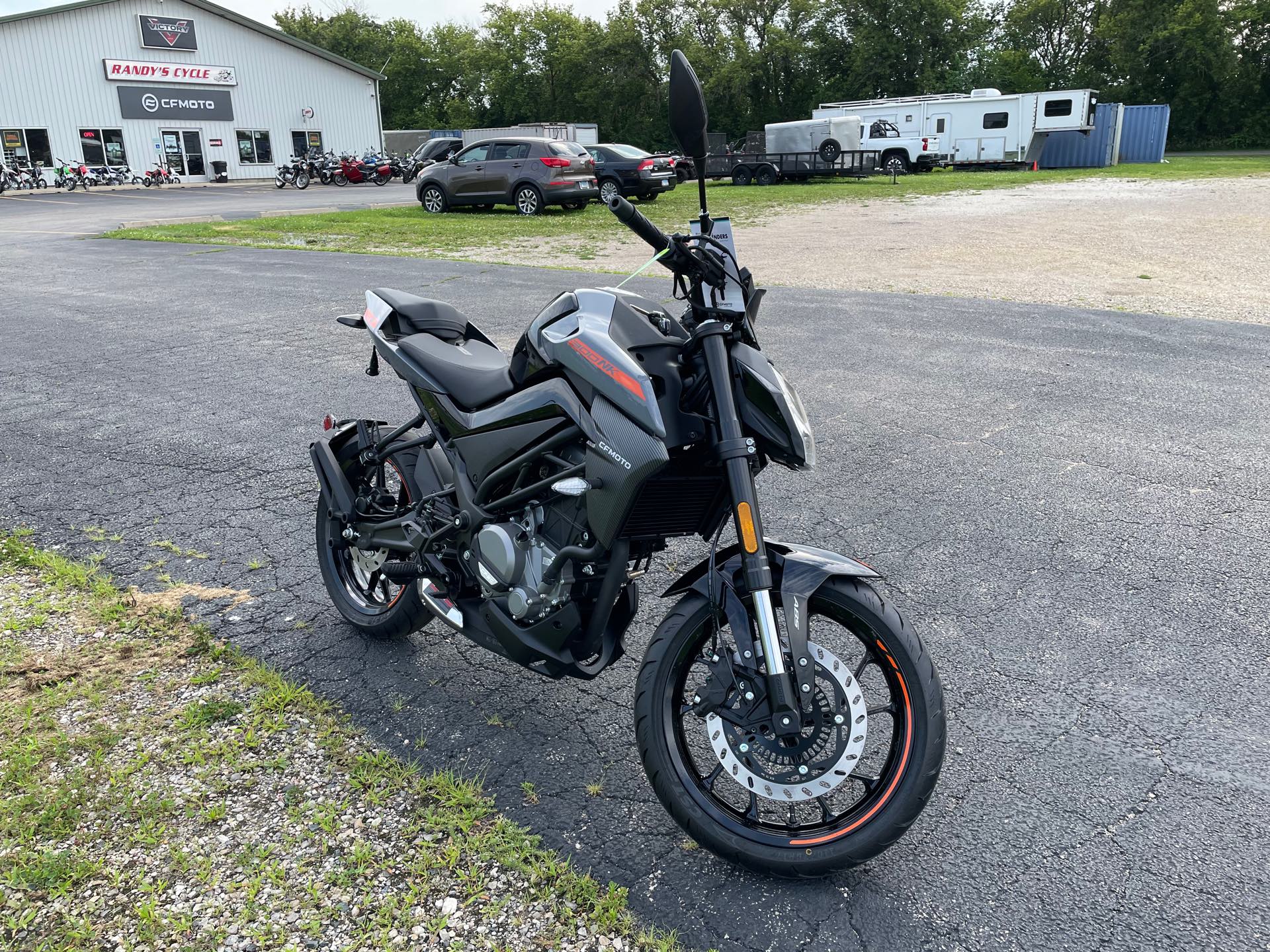 2023 CFMOTO 300 NK at Randy's Cycle