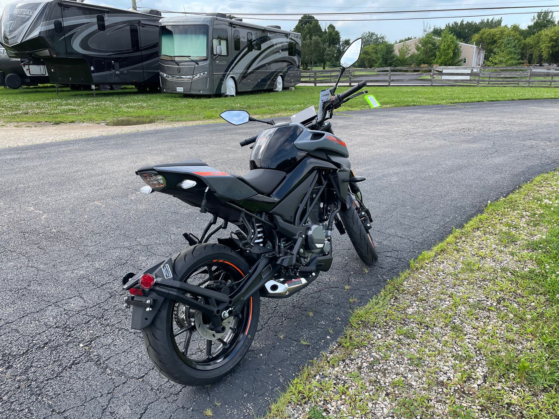 2023 CFMOTO 300 NK at Randy's Cycle