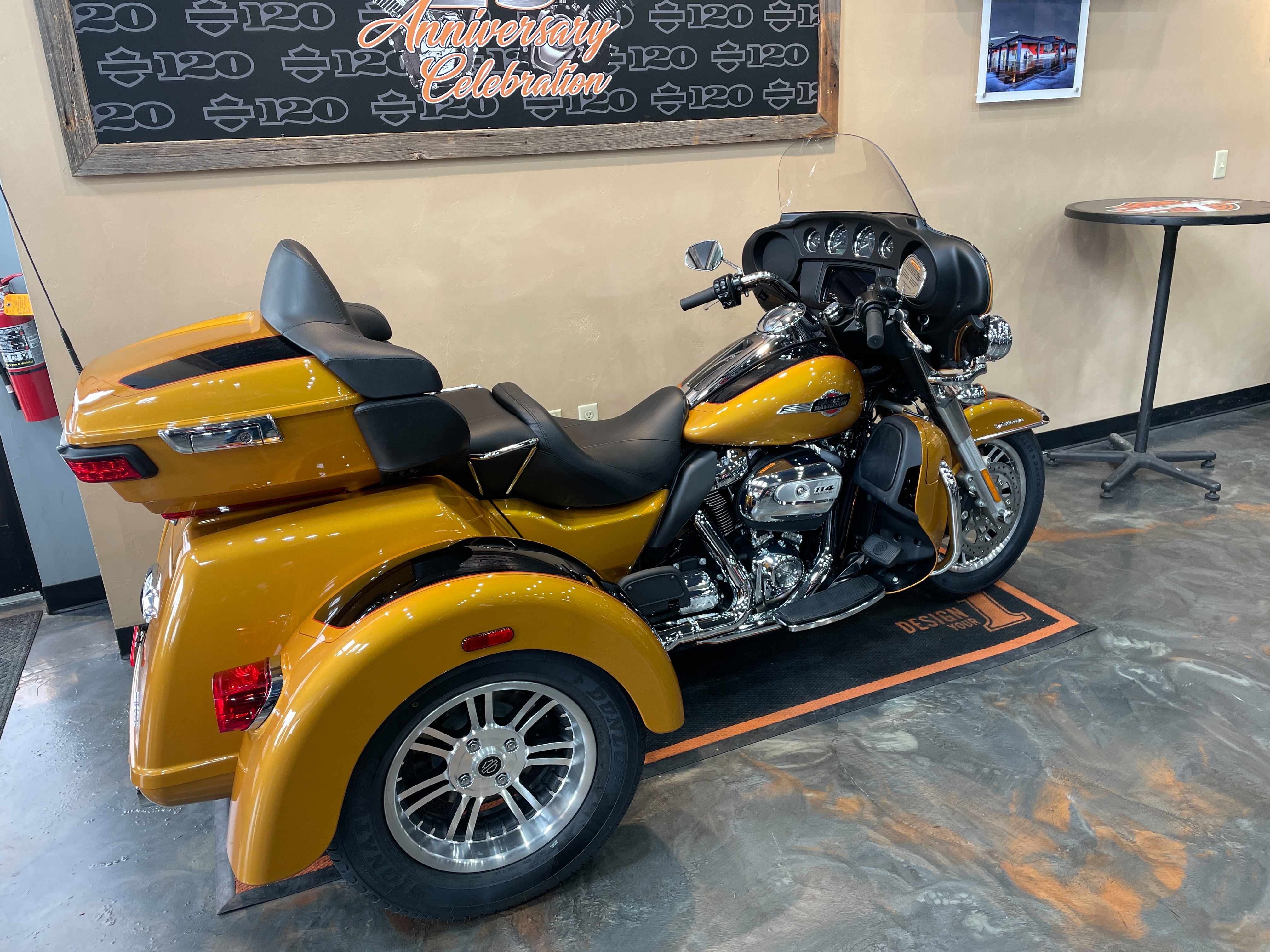 2023 Harley-Davidson Trike Tri Glide Ultra at Vandervest Harley-Davidson, Green Bay, WI 54303