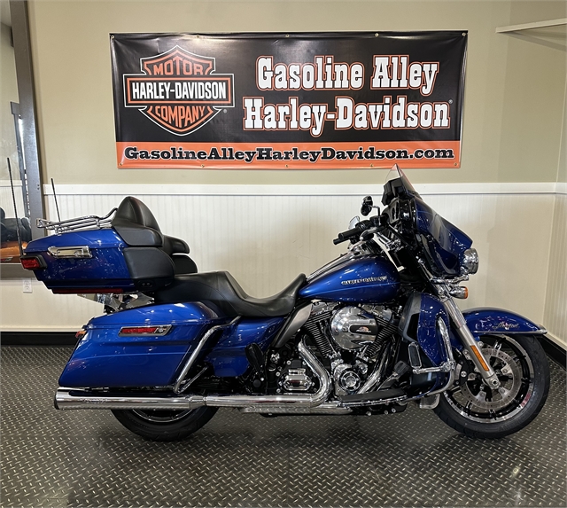 2015 Harley-Davidson Electra Glide Ultra Limited Low at Gasoline Alley Harley-Davidson