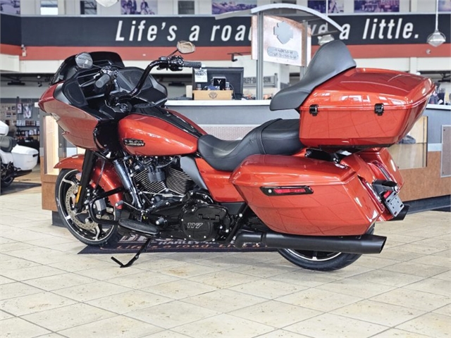 2024 Harley-Davidson Road Glide Base at Destination Harley-Davidson®, Tacoma, WA 98424