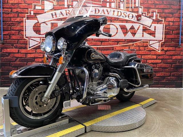 1996 Harley-Davidson FLHT at Chi-Town Harley-Davidson