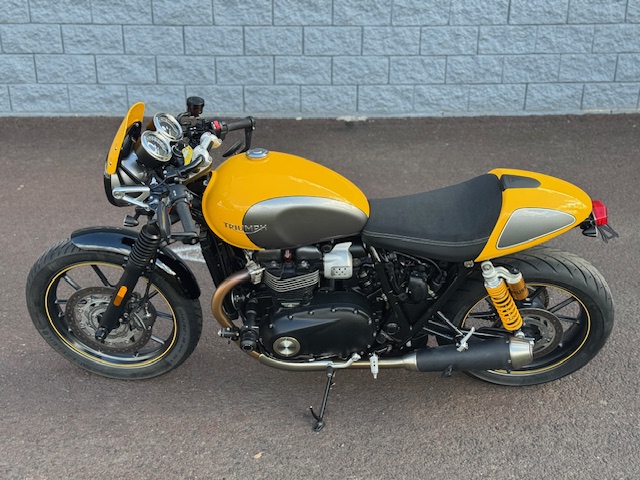 2018 Triumph Street Cup Base at Martin Moto