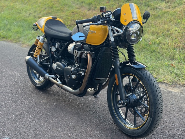 2018 Triumph Street Cup Base at Martin Moto