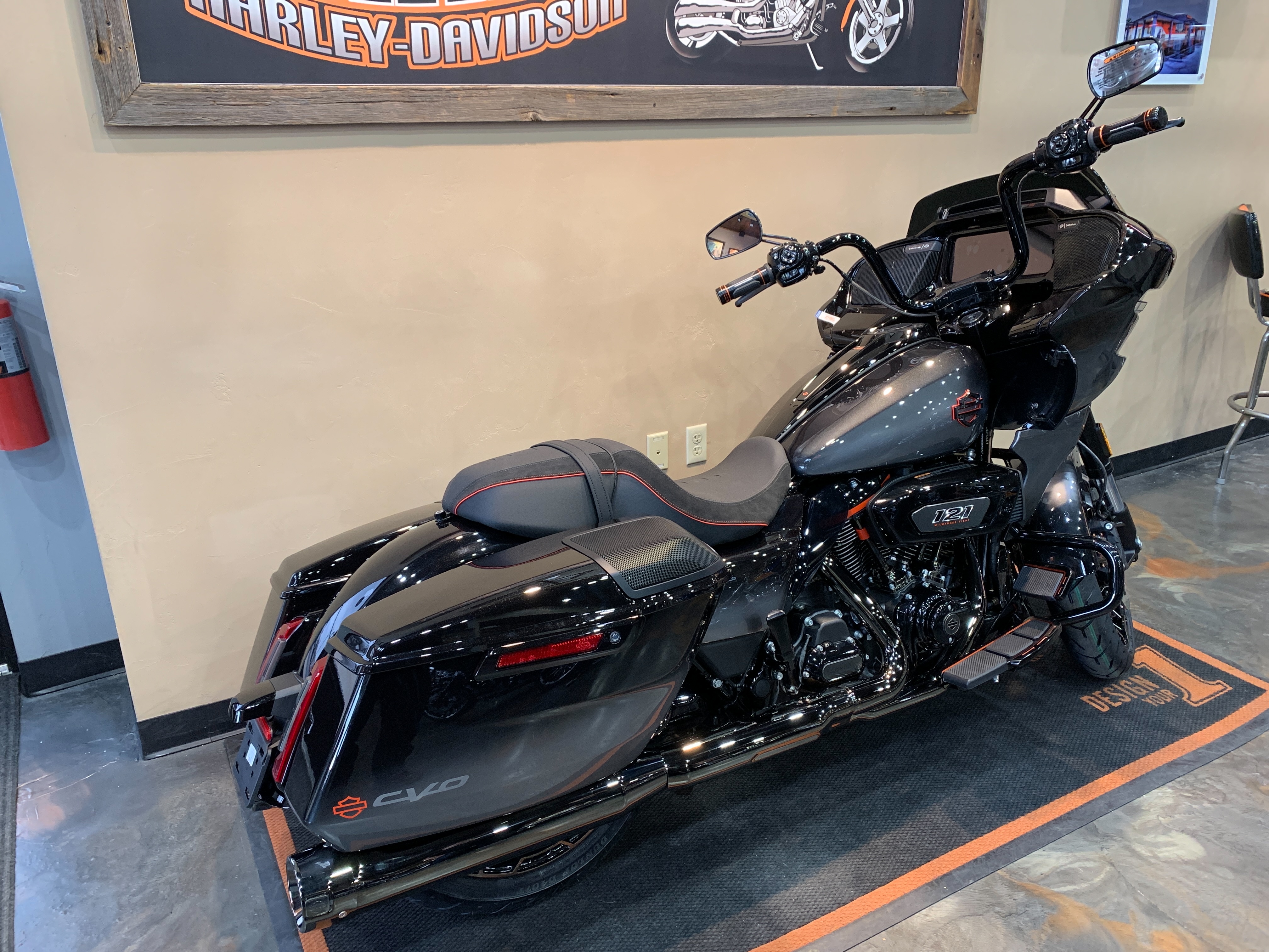 2025 Harley-Davidson Road Glide CVO Road Glide at Vandervest Harley-Davidson, Green Bay, WI 54303