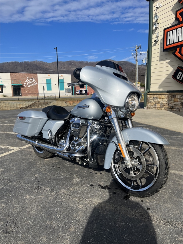 2023 Harley-Davidson Street Glide Base at Harley-Davidson of Asheville