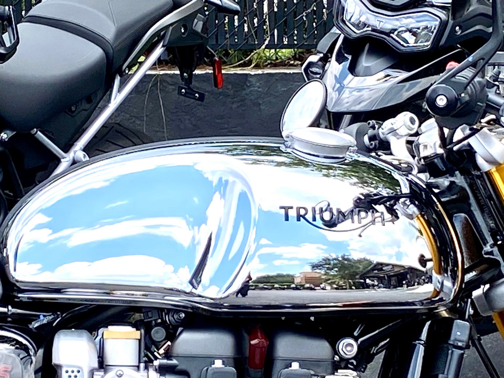 2023 Triumph Thruxton RS Chrome Edition at Tampa Triumph, Tampa, FL 33614