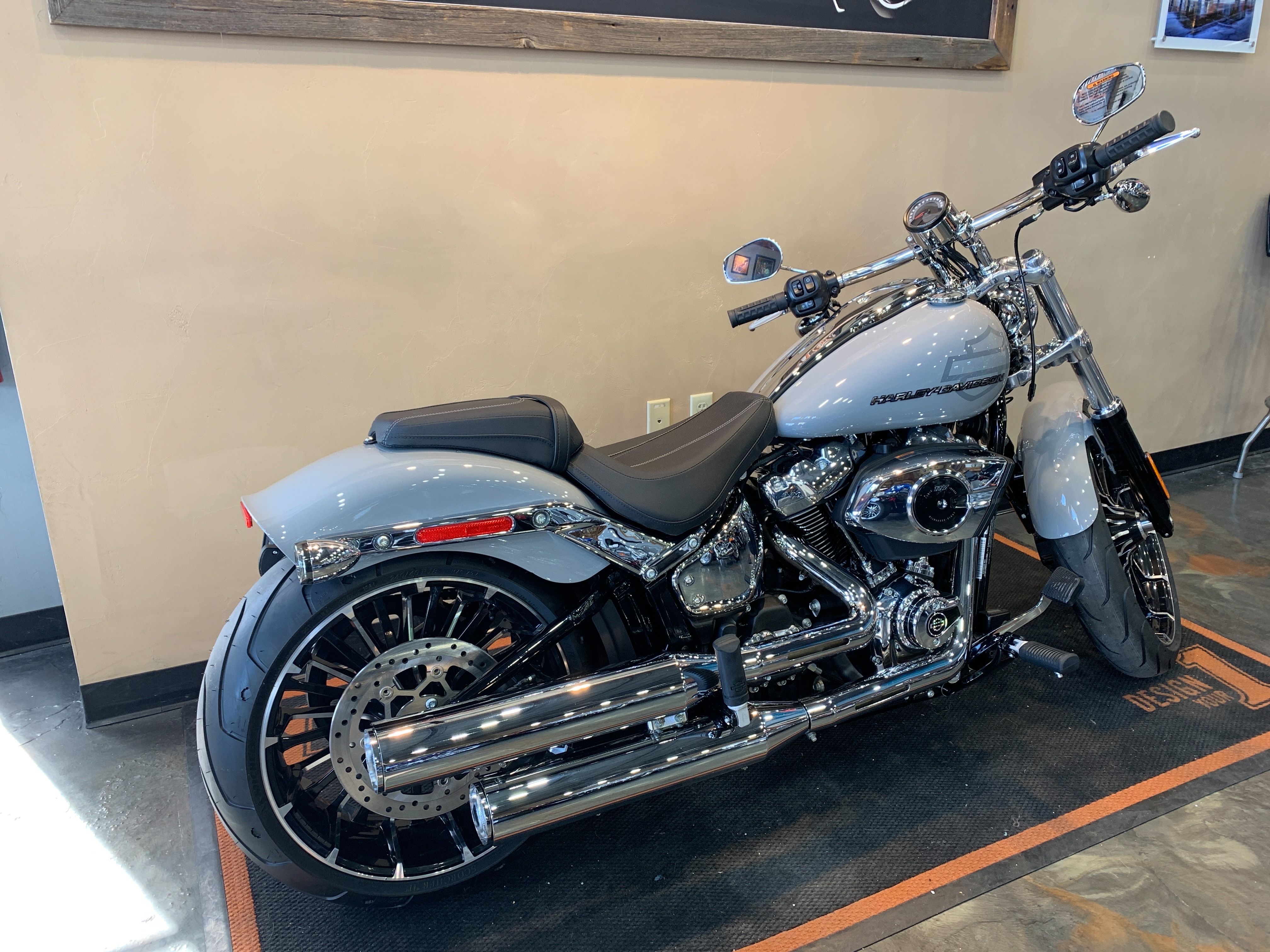 2025 Harley-Davidson Softail Breakout at Vandervest Harley-Davidson, Green Bay, WI 54303