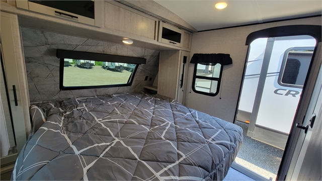 2023 CrossRoads Sunset Trail Super Lite SS256RK at Lee's Country RV