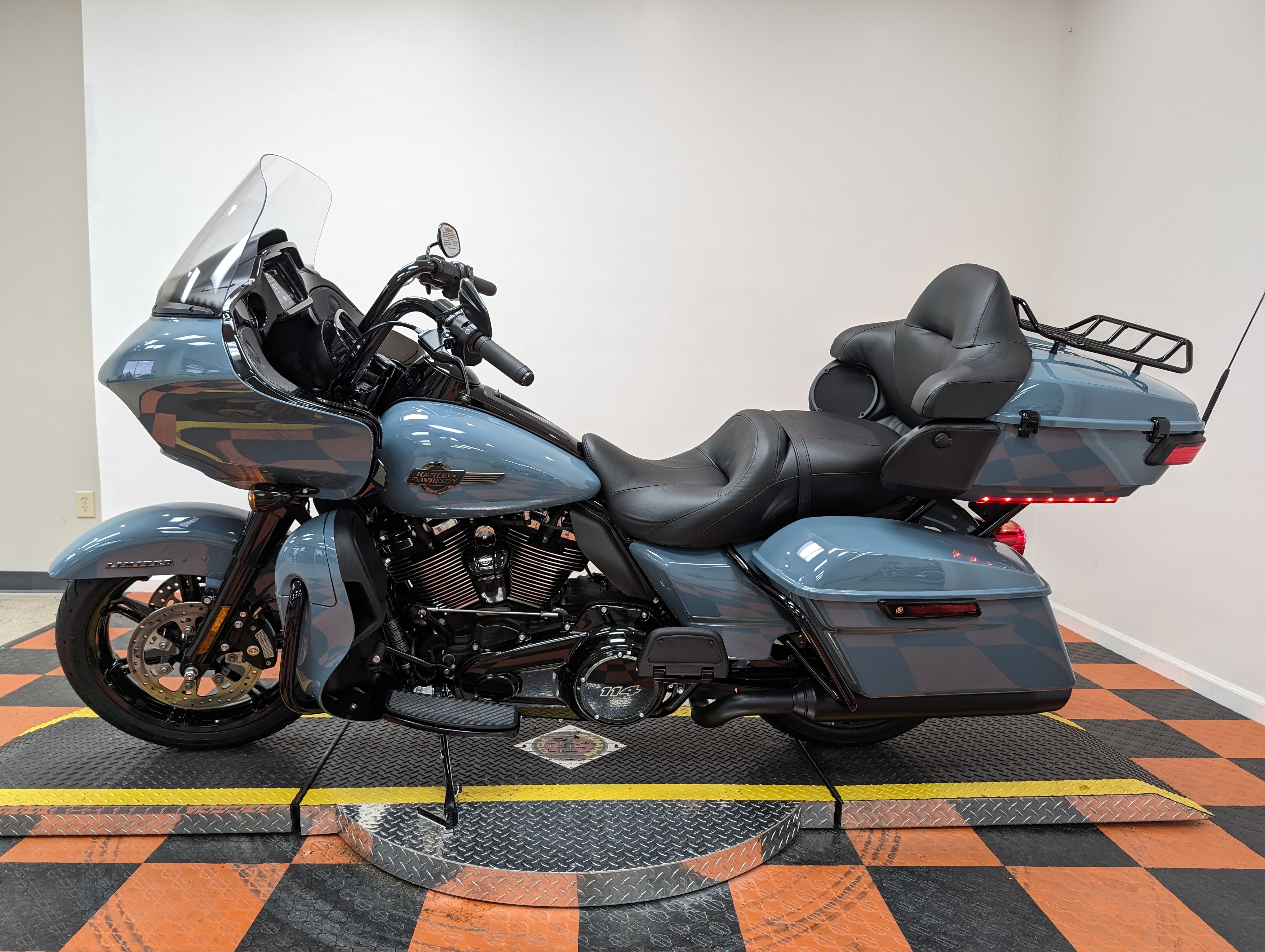 2024 Harley-Davidson Road Glide Limited at Harley-Davidson of Indianapolis