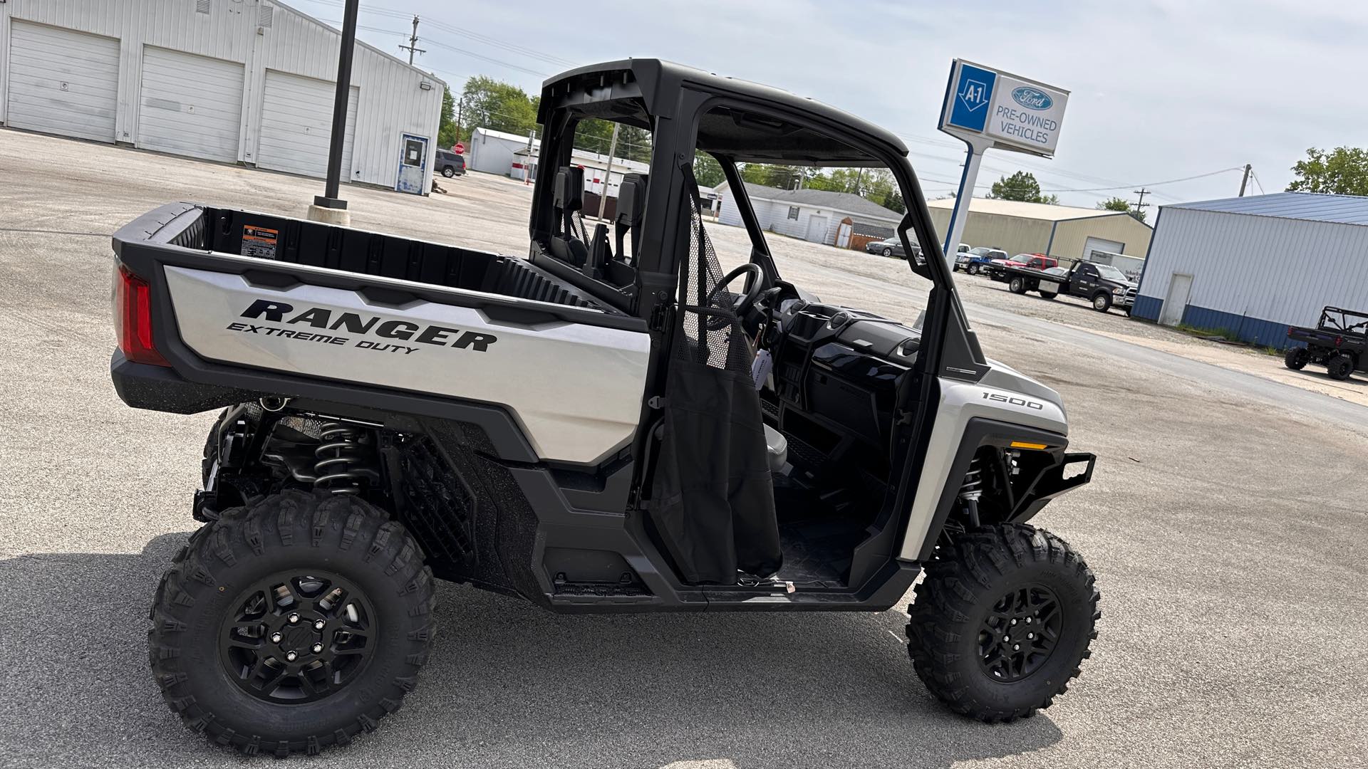 2024 Polaris Ranger XD 1500 Premium at Pennington Polaris