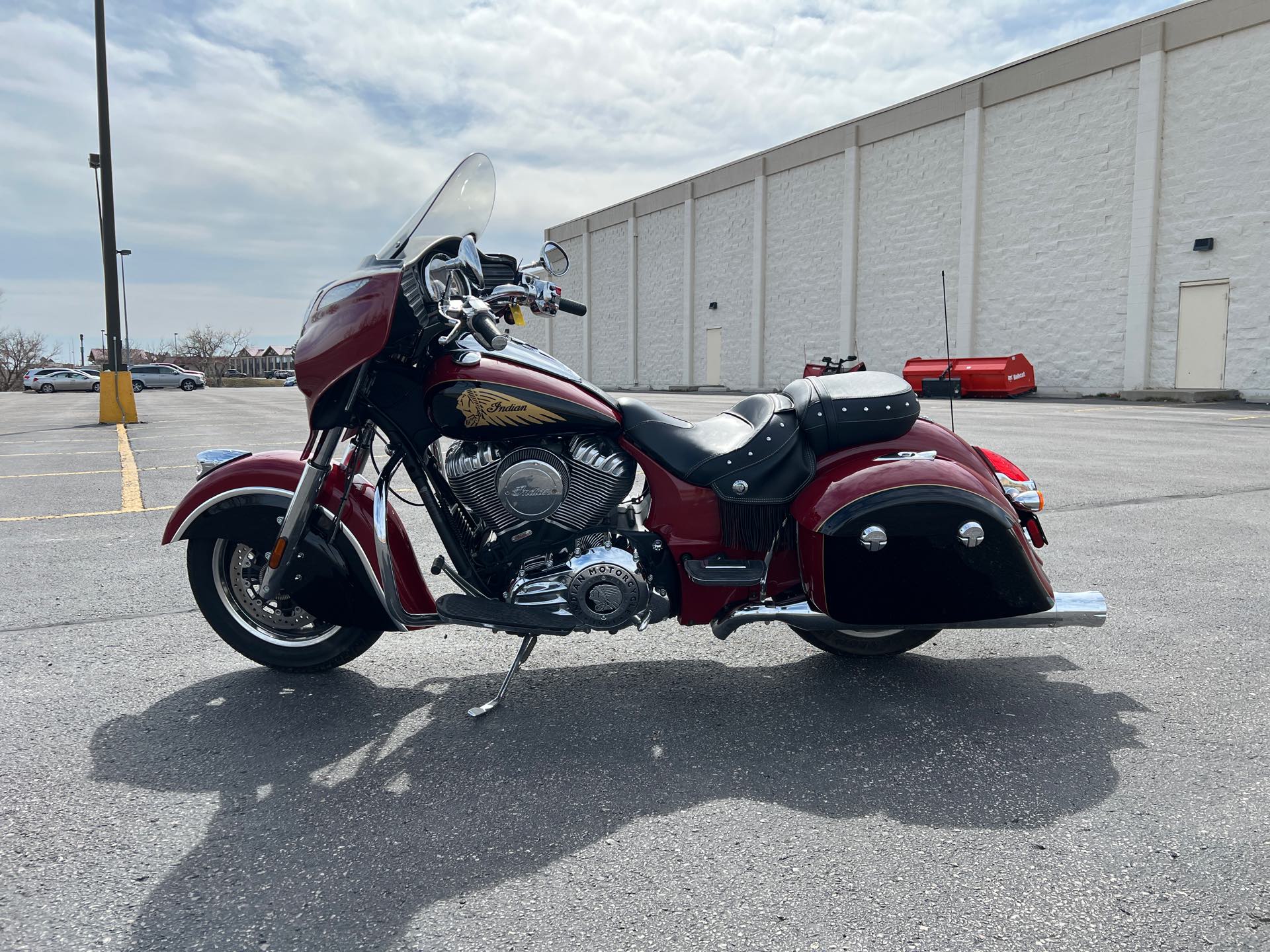 2015 Indian Motorcycle Chieftain Base at Mount Rushmore Motorsports