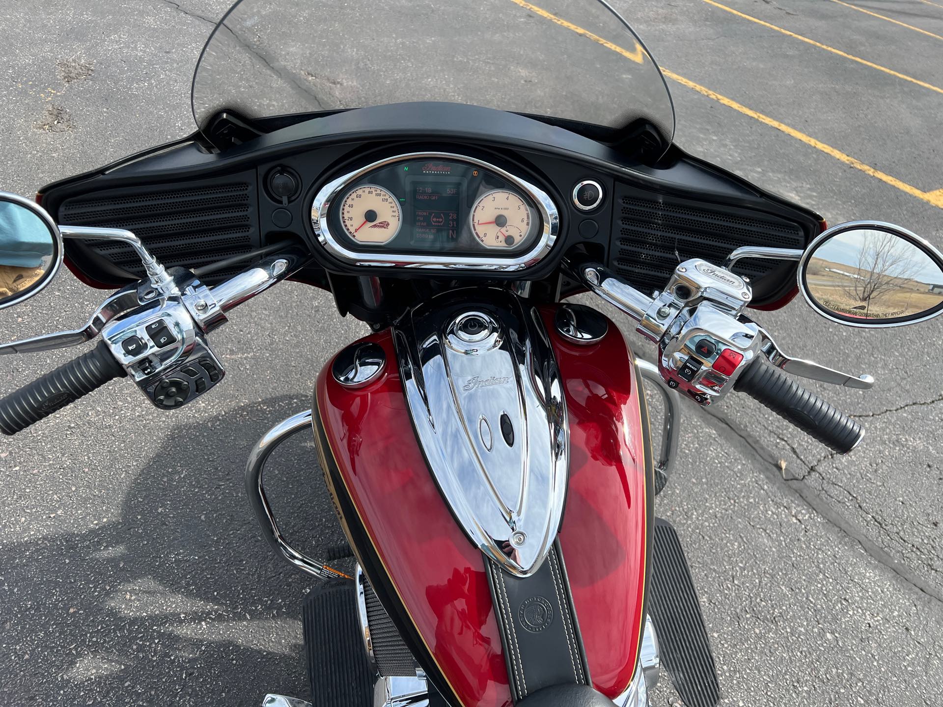 2015 Indian Motorcycle Chieftain Base at Mount Rushmore Motorsports