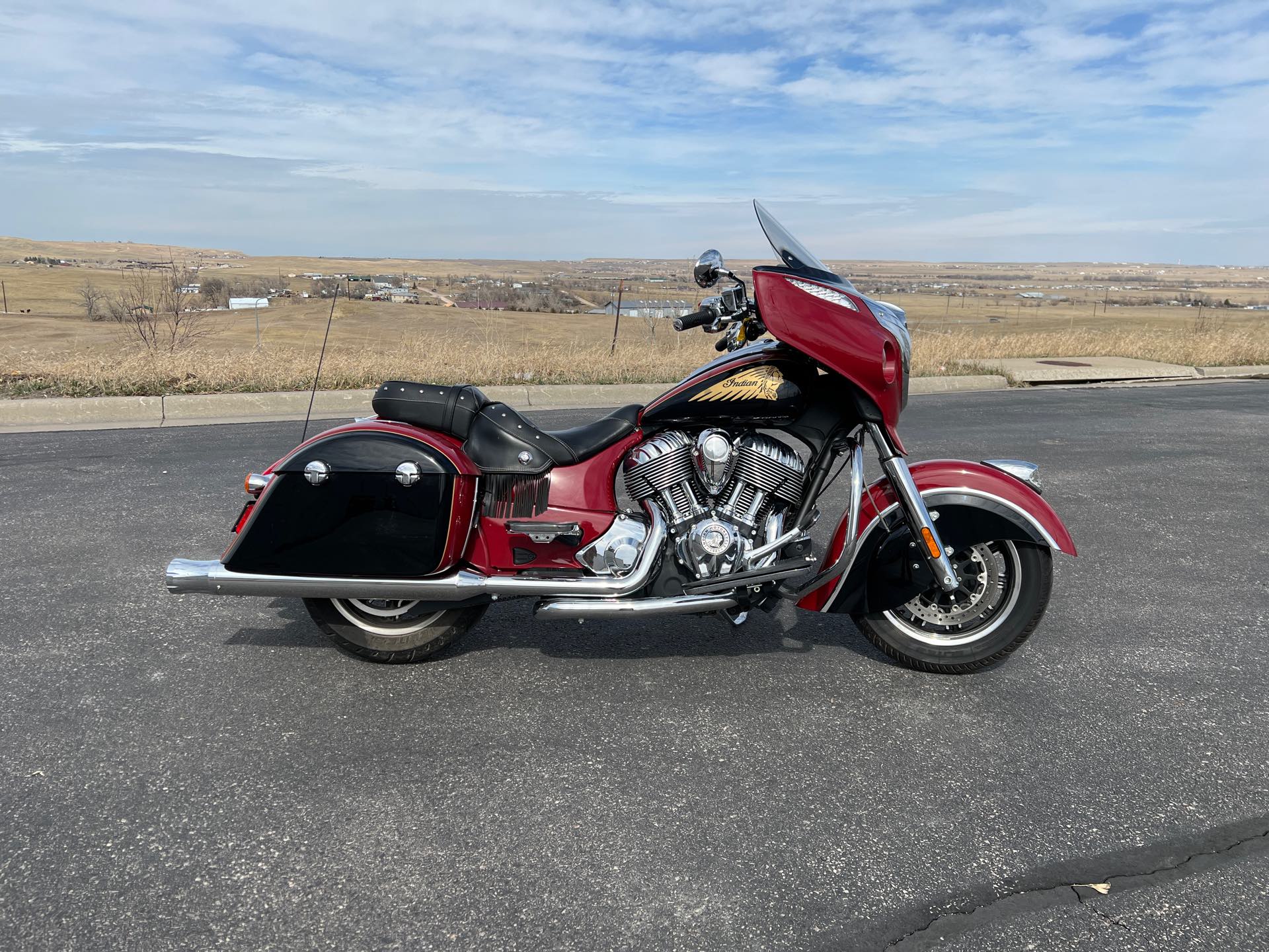 2015 Indian Motorcycle Chieftain Base at Mount Rushmore Motorsports