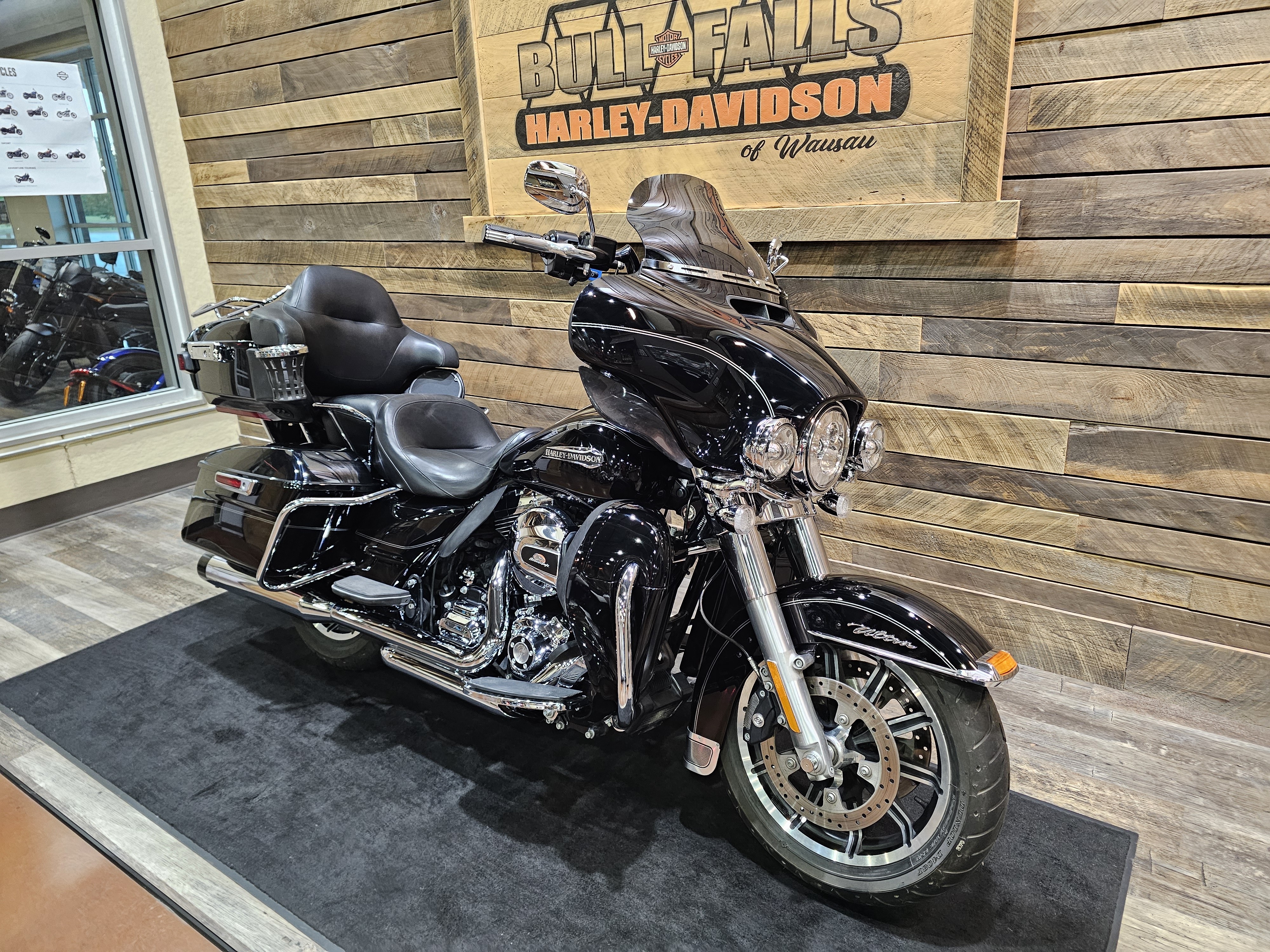 2016 Harley-Davidson Electra Glide Ultra Classic at Bull Falls Harley-Davidson