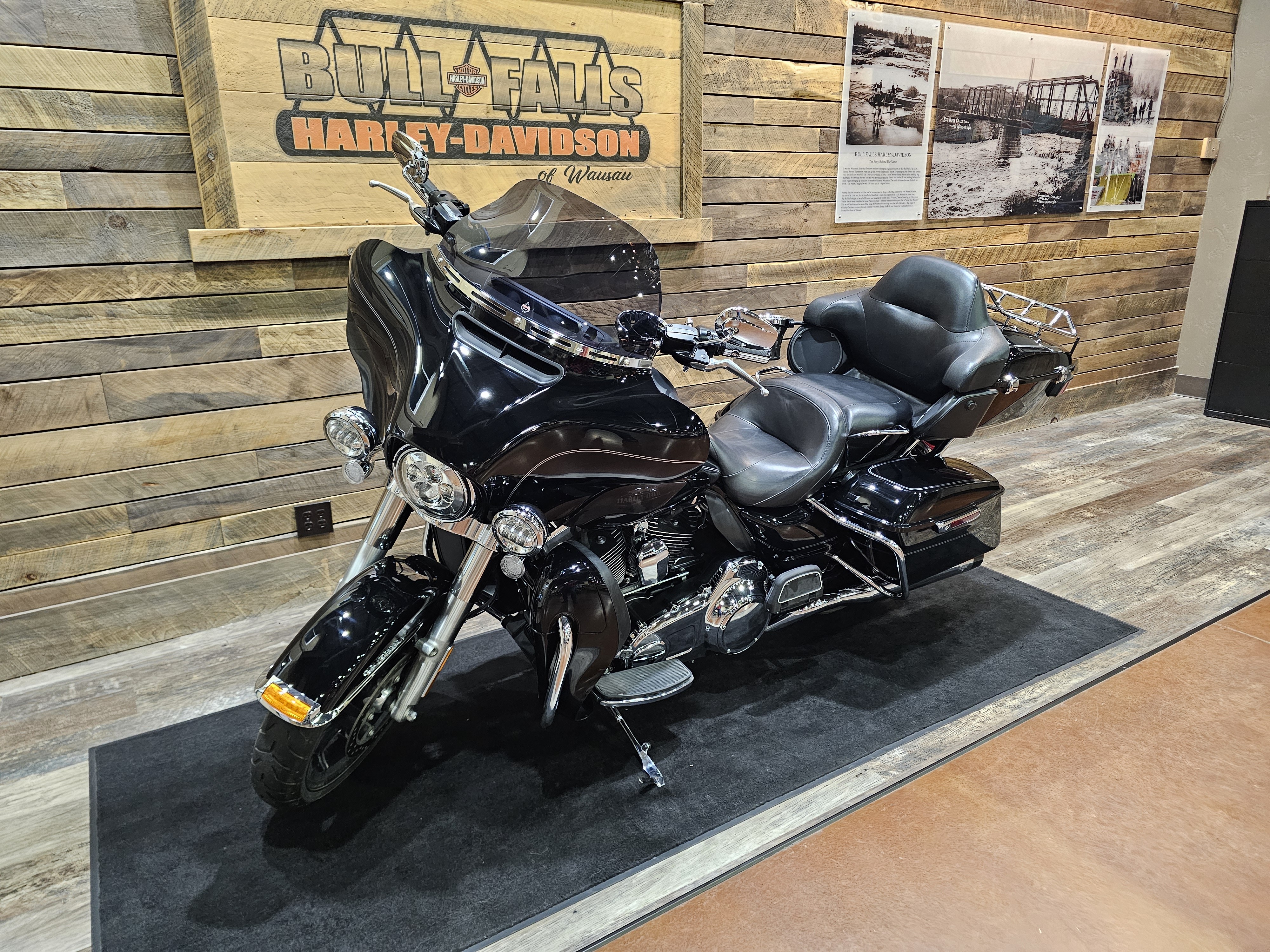 2016 Harley-Davidson Electra Glide Ultra Classic at Bull Falls Harley-Davidson