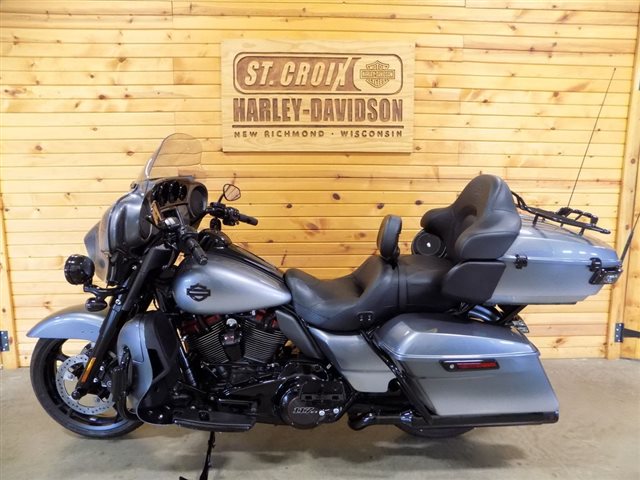 2019 Harley-Davidson Electra Glide CVO Limited at St. Croix Harley-Davidson