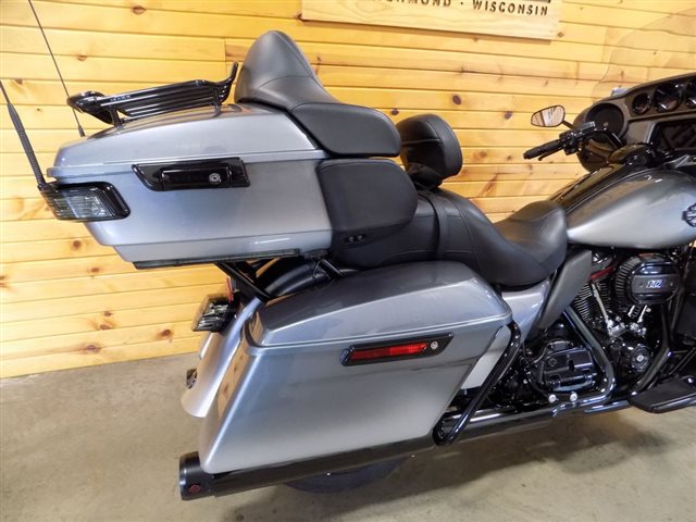 2019 Harley-Davidson Electra Glide CVO Limited at St. Croix Harley-Davidson