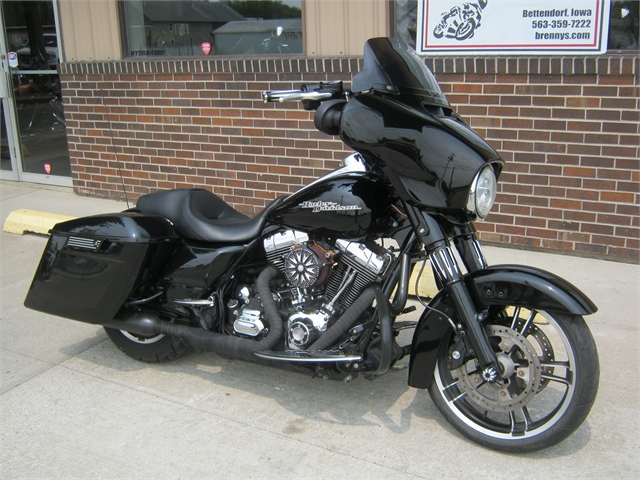 2015 Harley-Davidson FLHX - Street Glide at Brenny's Motorcycle Clinic, Bettendorf, IA 52722