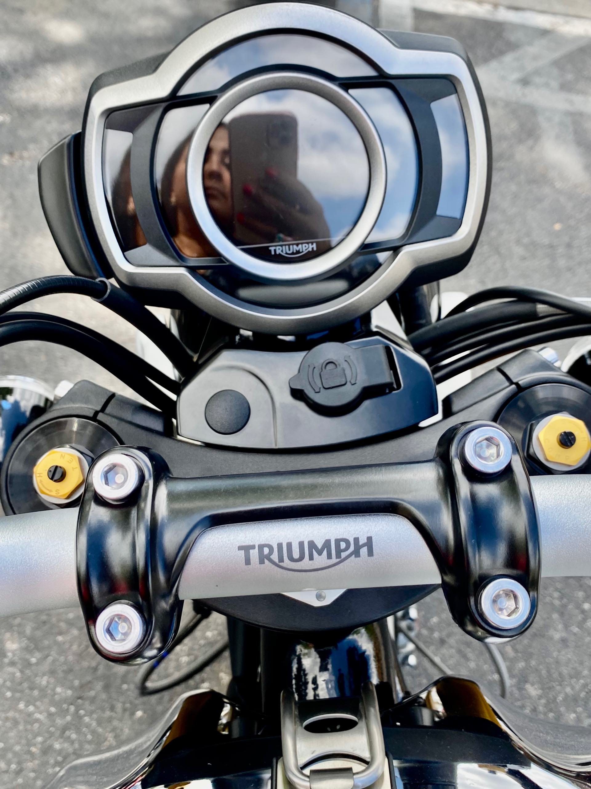 2023 Triumph Scrambler 1200 XE Chrome Edition at Tampa Triumph, Tampa, FL 33614